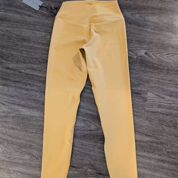 Yellow Abercrombie YPB Workout Set - Tank, Scrunchie, & Leggings. NWT! - Picture 6 of 6